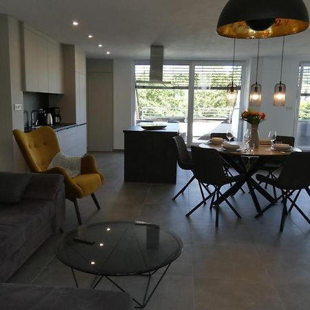 Moselufer Apartments Юрциґ Екстер'єр фото